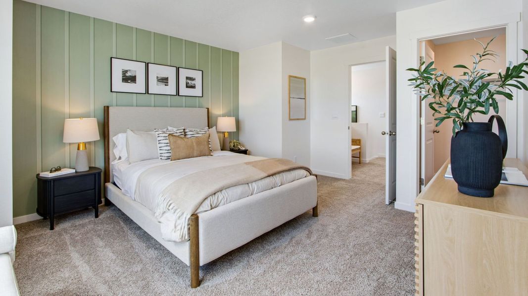 Representative furnished interior of a home built from the NEW HAVEN by D.R. Horton in Tailholt, Severance (Image 13).