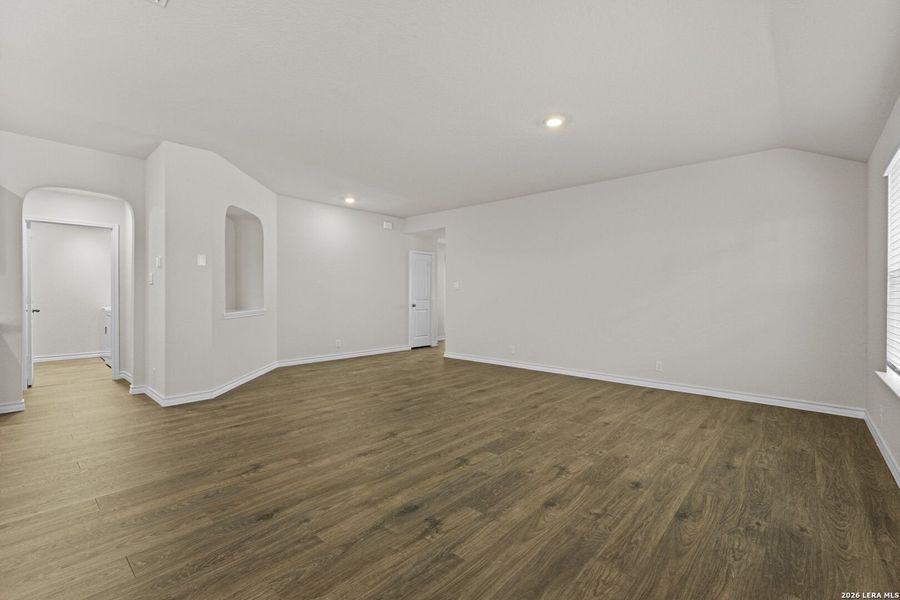 Spacious, unfurnished interior of a new home in Stonehill, San Antonio (Image 12). Spacious, unfurnished interior of a new home in Stonehill, San Antonio (Image 12).