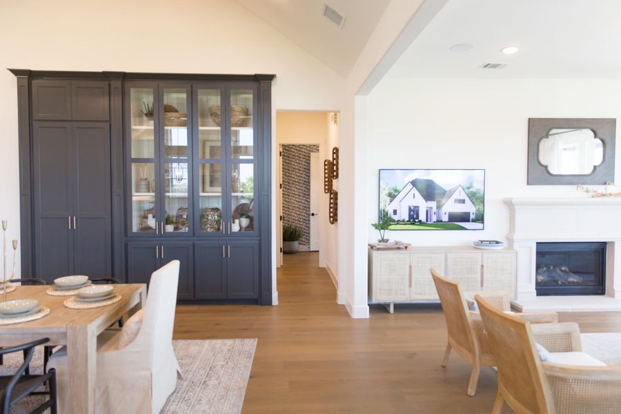 Representative furnished interior of a home built from the 5531 by Tradition Homes in Windsong Ranch, Prosper (Image 28).