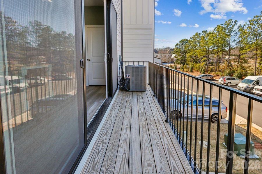 Exterior details and patio area of a home in , Fort Mill (Image 3).