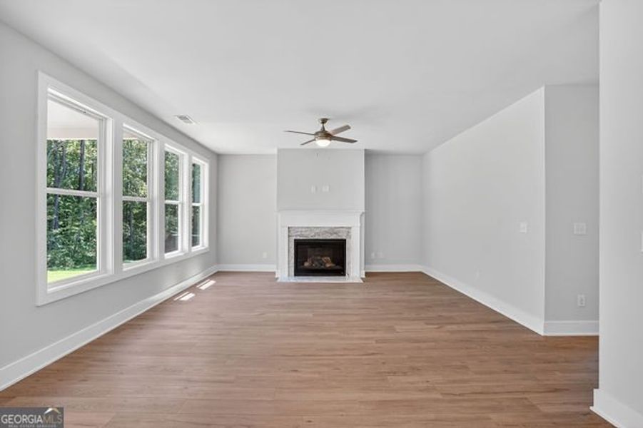 Spacious, unfurnished interior of a new home in The Manor at Gainesville Township, Gainesville (Image 31).
