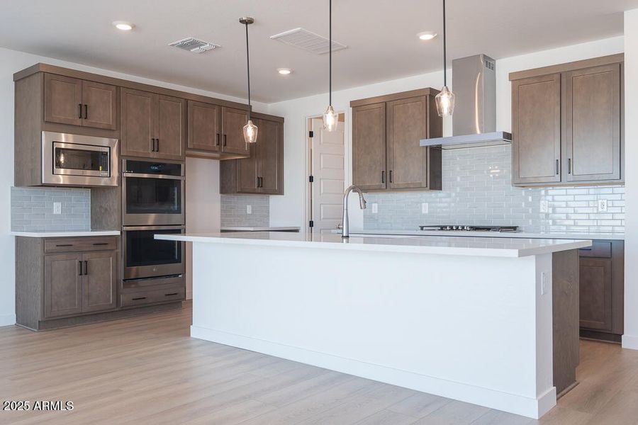 Tri Pointe Terraza 30 - Kitchen-1MLS Tri Pointe Terraza 30 - Kitchen-1MLS