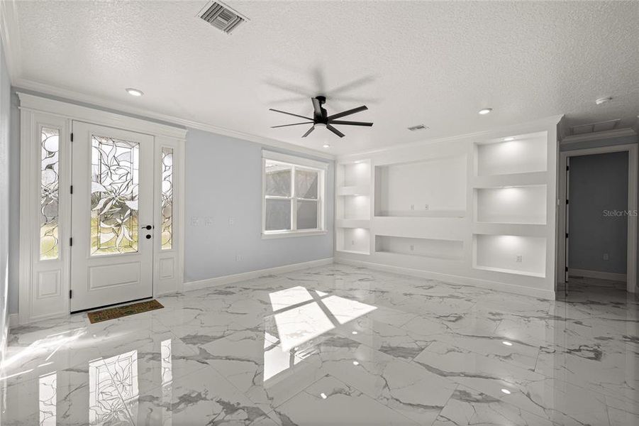 Image 20 of a home in .