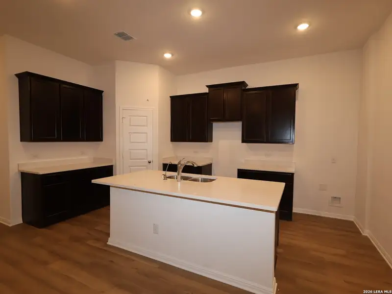 Furnished interior view inside a new home in Cinco Lakes, San Antonio (Image 3).