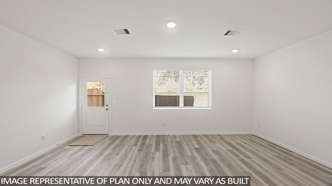 Spacious, unfurnished interior of a new home in Bridges on Lake Houston Villas, Humble (Image 11).