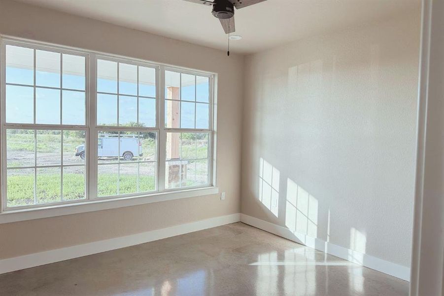 Spacious, unfurnished interior of a new home in , Weatherford (Image 21).