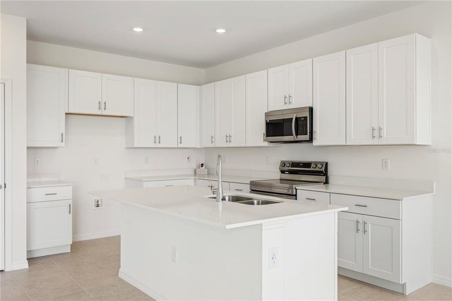 Furnished interior view inside a new home in Mirror Lake Village, Fruitland Park (Image 7).