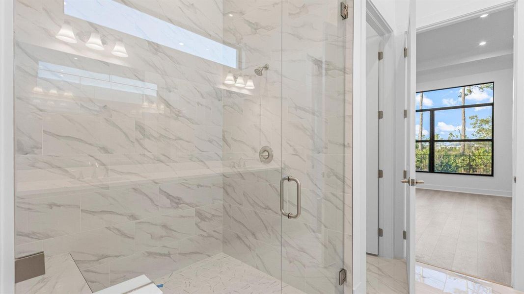 Owner's Bath Owner's Bath