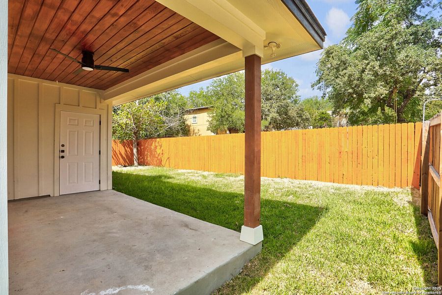 Exterior details and patio area of a home in , San Antonio (Image 3).