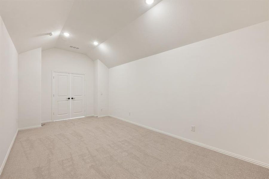 Spacious, unfurnished interior of a new home in Meadow Vista 60-65, Anna (Image 37). Spacious, unfurnished interior of a new home in Meadow Vista 60-65, Anna (Image 37).