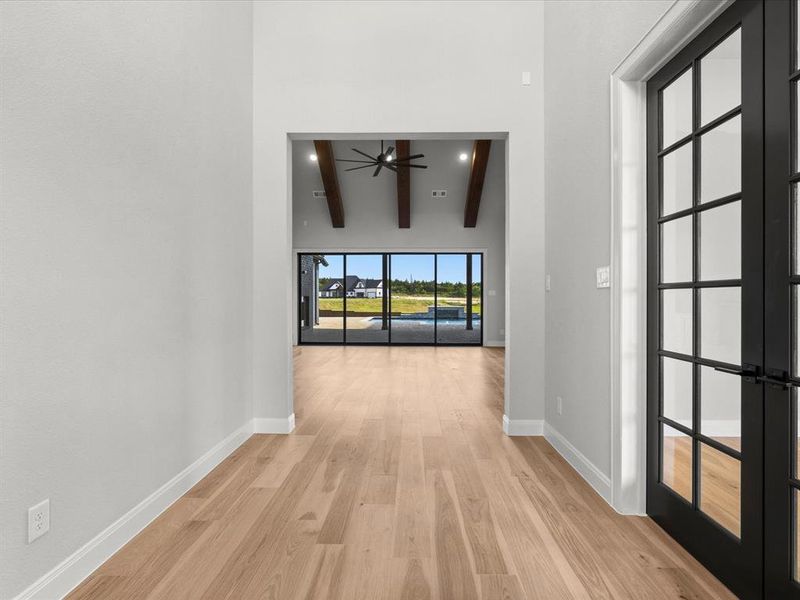 Spacious, unfurnished interior of a new home in Capitol Hill, Anna (Image 13). Spacious, unfurnished interior of a new home in Capitol Hill, Anna (Image 13).