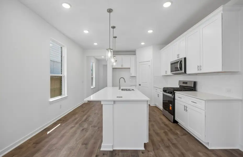 Furnished interior view inside a new home in Ryehill, Sugar Land (Image 15).