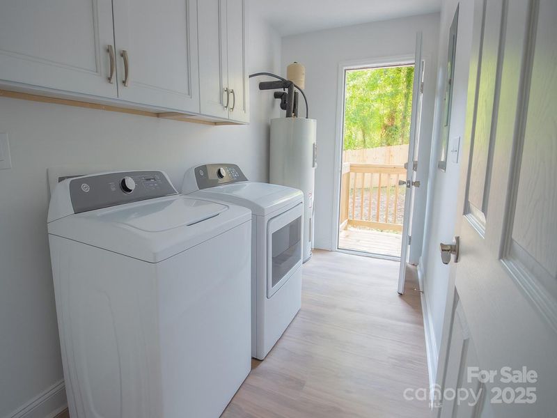 Furnished interior view inside a new home in , Gastonia (Image 3).