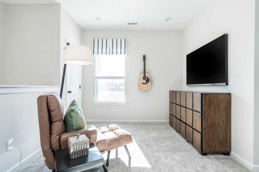Furnished interior view inside a new home in Duncan Farm, Cartersville (Image 16).