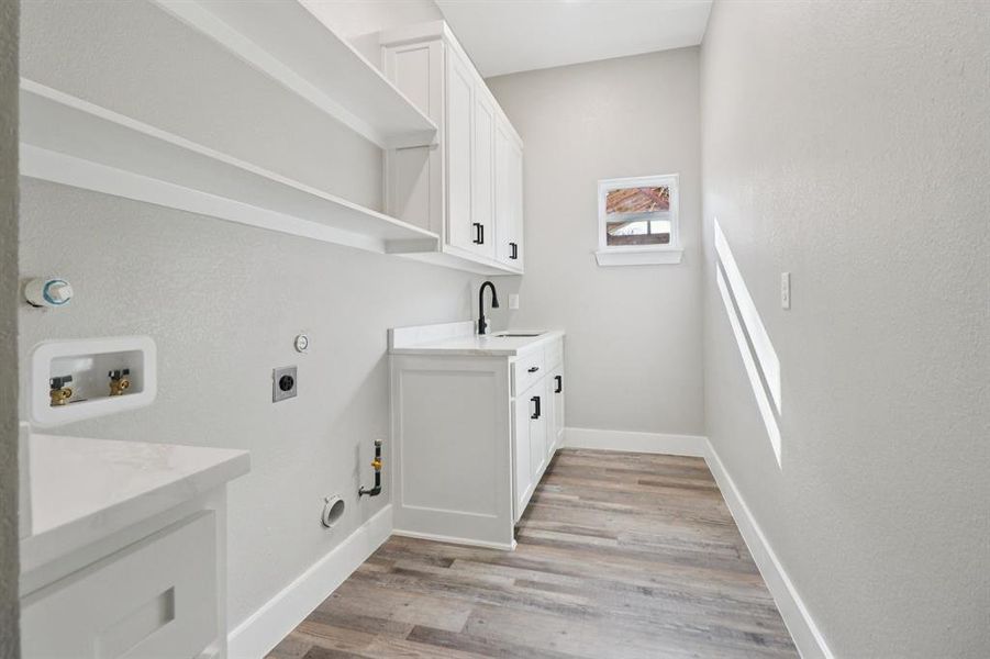 Image 33 of a home in . Image 33 of a home in .