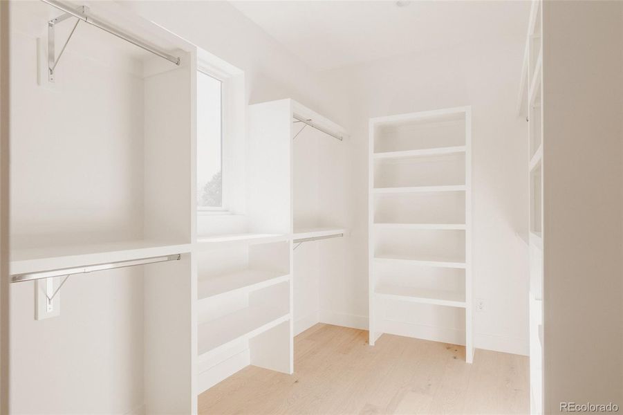 Spacious, unfurnished interior of a new home in , Wheat Ridge (Image 41).