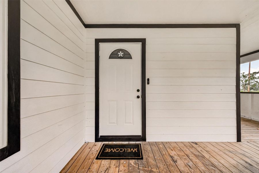 Exterior details and patio area of a home in , Boling (Image 18). Exterior details and patio area of a home in , Boling (Image 18).
