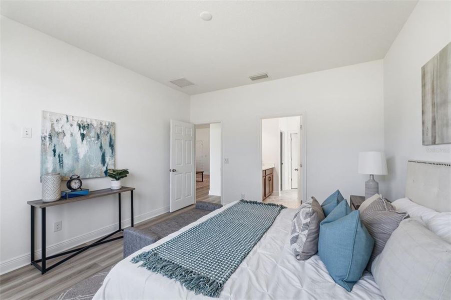 Furnished interior view inside a new home in Park View at the Hills, Minneola (Image 17).