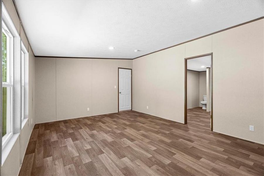 Spacious, unfurnished interior of a new home in , Resaca (Image 16). Spacious, unfurnished interior of a new home in , Resaca (Image 16).