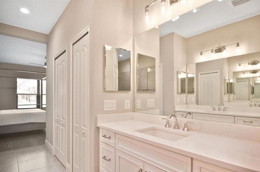 Furnished interior view inside a new home in , Englewood (Image 13).