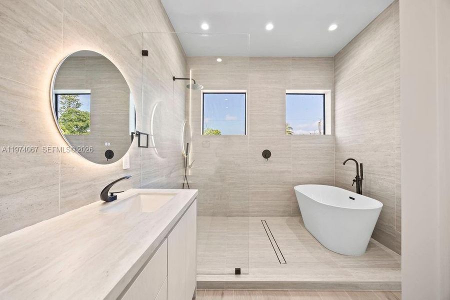 Furnished interior view inside a new home in , Fort Lauderdale (Image 17).