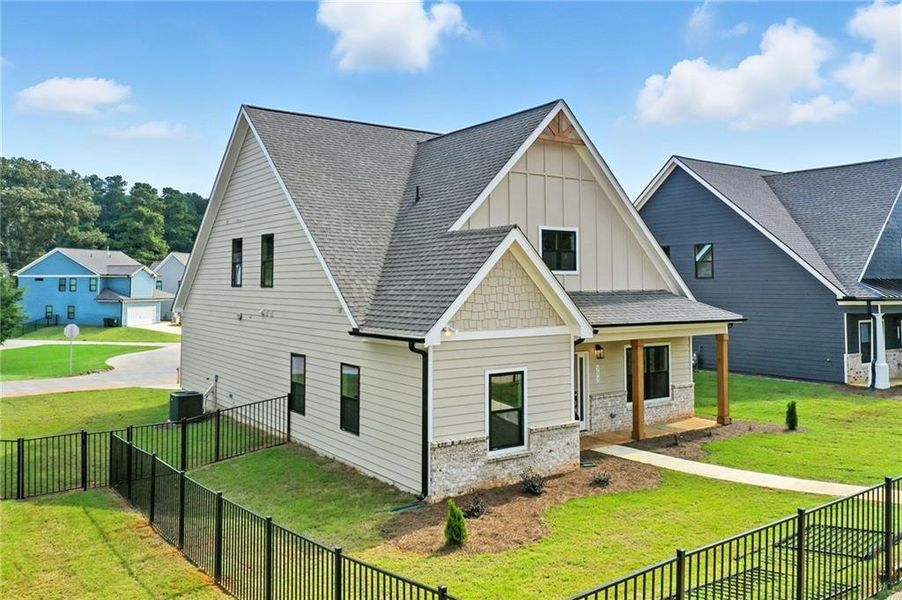 Front exterior of a new home in , Cartersville, GA, highlighting curb appeal (Image 19). Front exterior of a new home in , Cartersville, GA, highlighting curb appeal (Image 19).