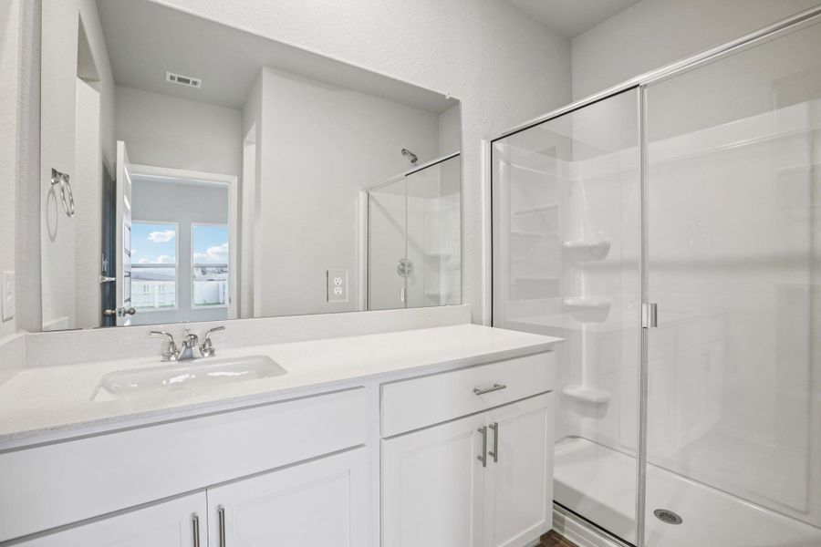 Furnished interior view inside a new home in Harvest Ridge, Elgin (Image 10).