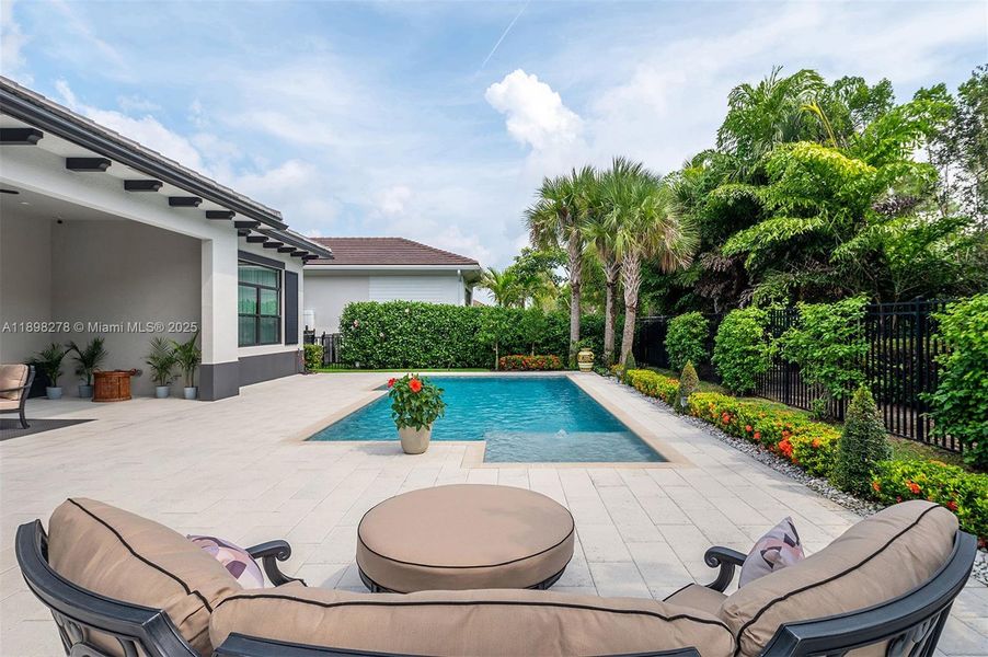 Image 35 of a home in .