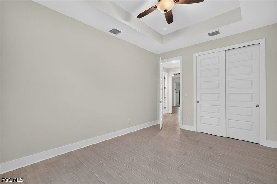 Spacious, unfurnished interior of a new home in Cape Coral, Cape Coral (Image 31). Spacious, unfurnished interior of a new home in Cape Coral, Cape Coral (Image 31).