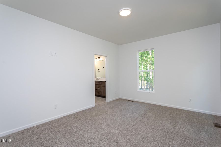 coleman-6069-jones-44 coleman-6069-jones-44