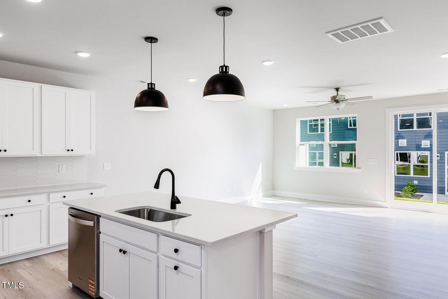 VNF-Lot 44-Aurora (7)