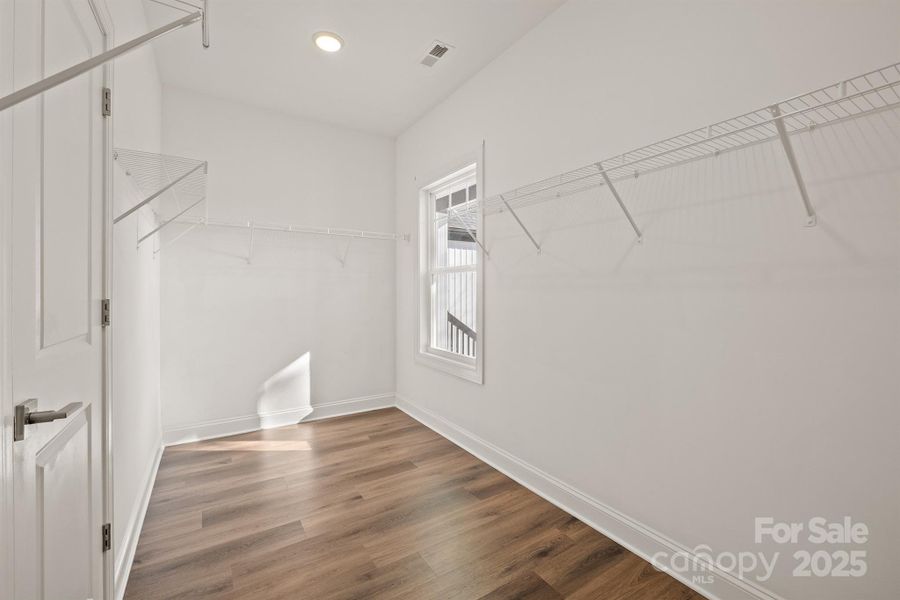 Spacious, unfurnished interior of a new home in , Statesville (Image 14).