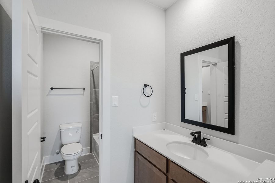 Furnished interior view inside a new home in Esperanza – New Phase Now Selling, Boerne (Image 10). Furnished interior view inside a new home in Esperanza – New Phase Now Selling, Boerne (Image 10).