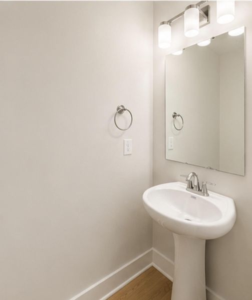 Image 16 of a home in .