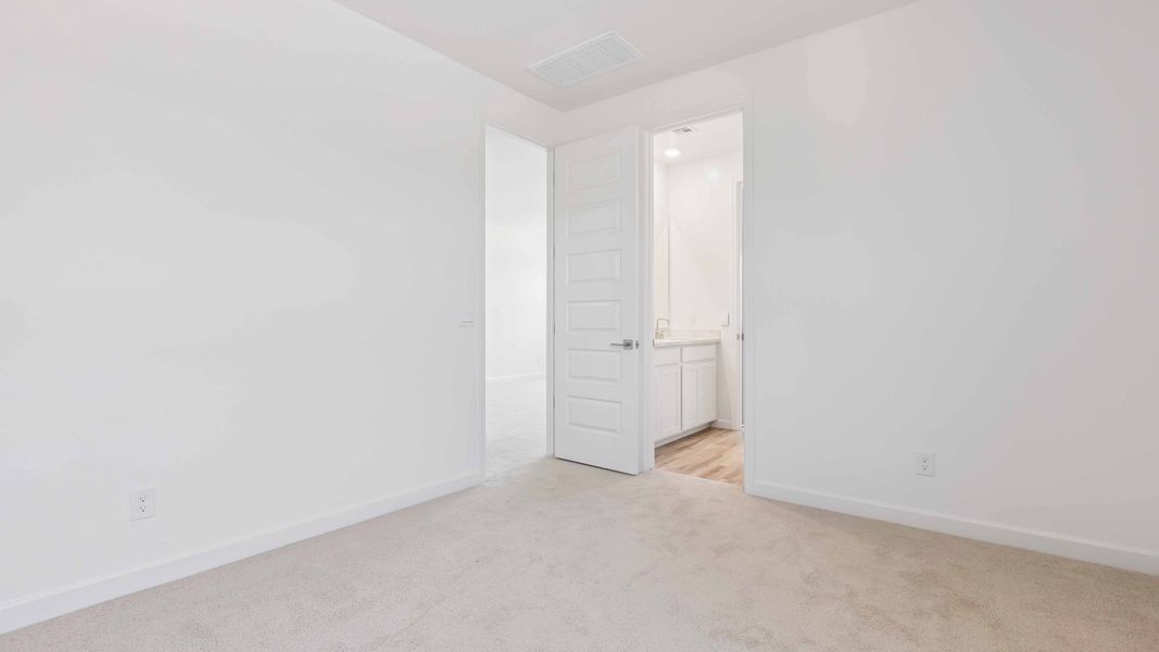 Spacious, unfurnished interior of a new home in Aloravita, Peoria (Image 35). Spacious, unfurnished interior of a new home in Aloravita, Peoria (Image 35).