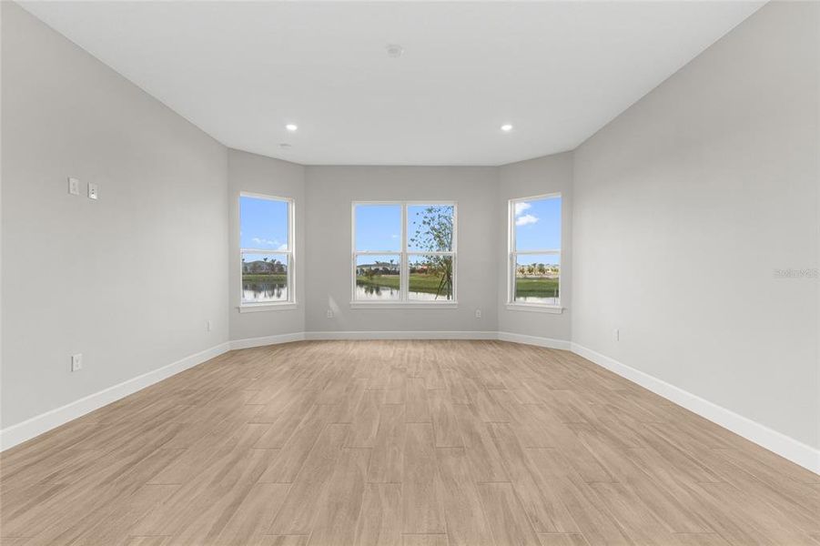 Spacious, unfurnished interior of a new home in , St. Cloud (Image 16).