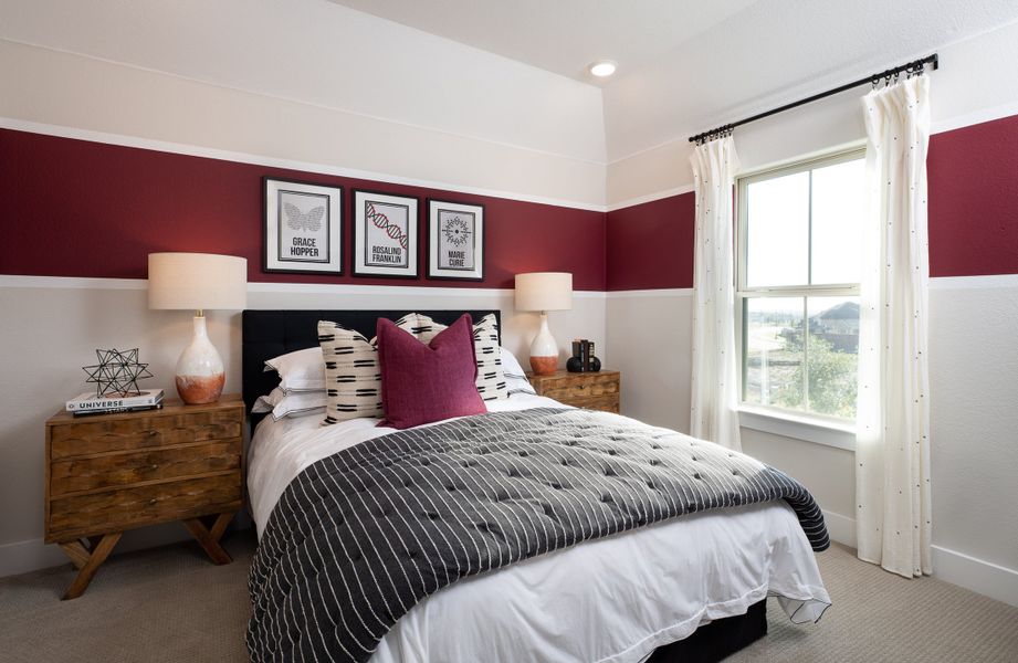 Representative furnished interior of a home built from the Owen by Tri Pointe Homes in View at the Reserve, Mansfield (Image 25).