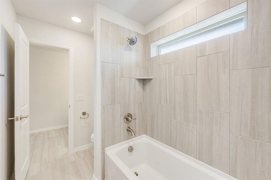 Furnished interior view inside a new home in Union Park Classic 55, Little Elm (Image 12). Furnished interior view inside a new home in Union Park Classic 55, Little Elm (Image 12).