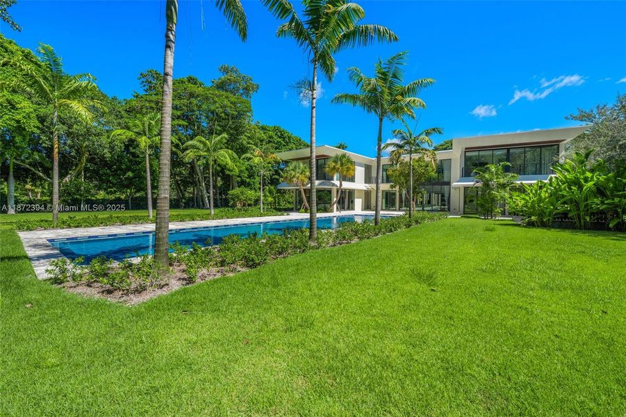 Image 69 of a home in .