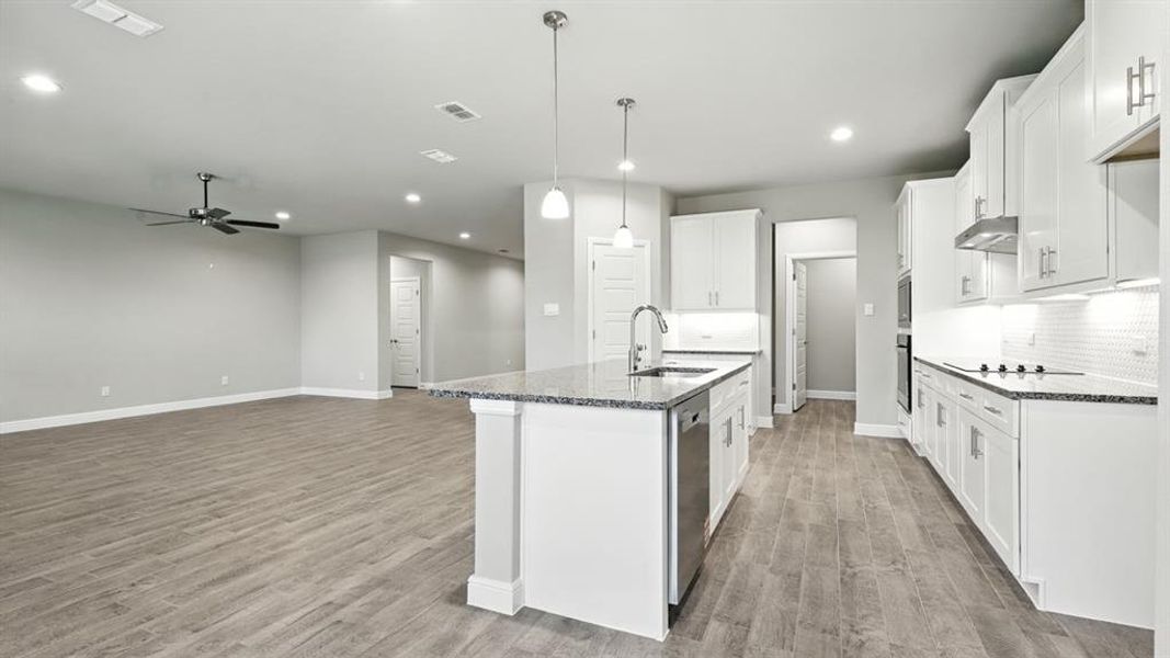 Image 39 of a home in Retta Estates.