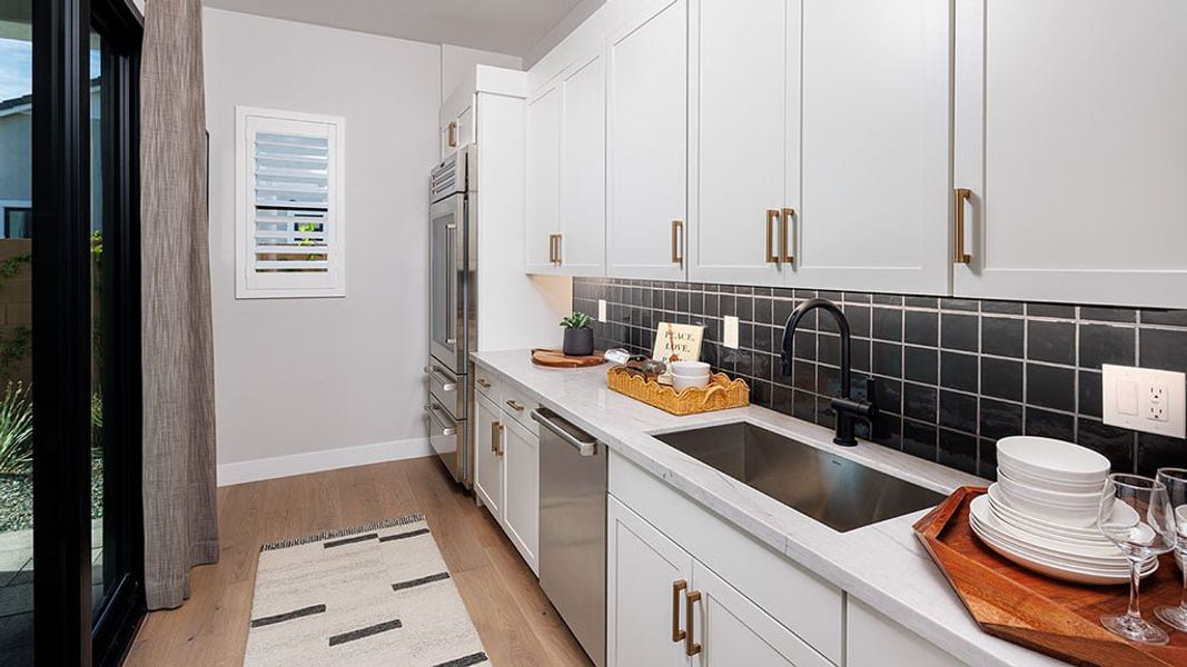 Representative furnished interior of a home built from the Hawthorne by Taylor Morrison in Verdin Capstone Collection, Phoenix (Image 10).