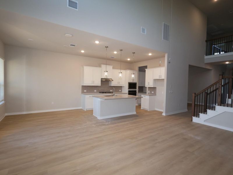 Spacious, unfurnished interior of a new home in Edgewood, Leander (Image 21). Spacious, unfurnished interior of a new home in Edgewood, Leander (Image 21).