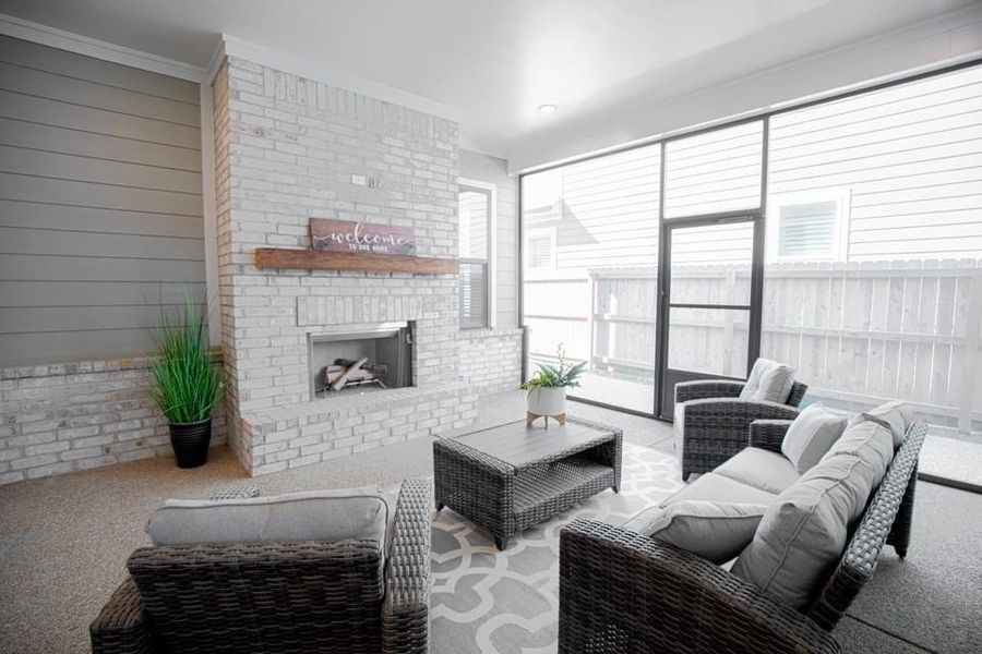 Furnished interior view inside a new home in Myers Park, Arlington (Image 13).