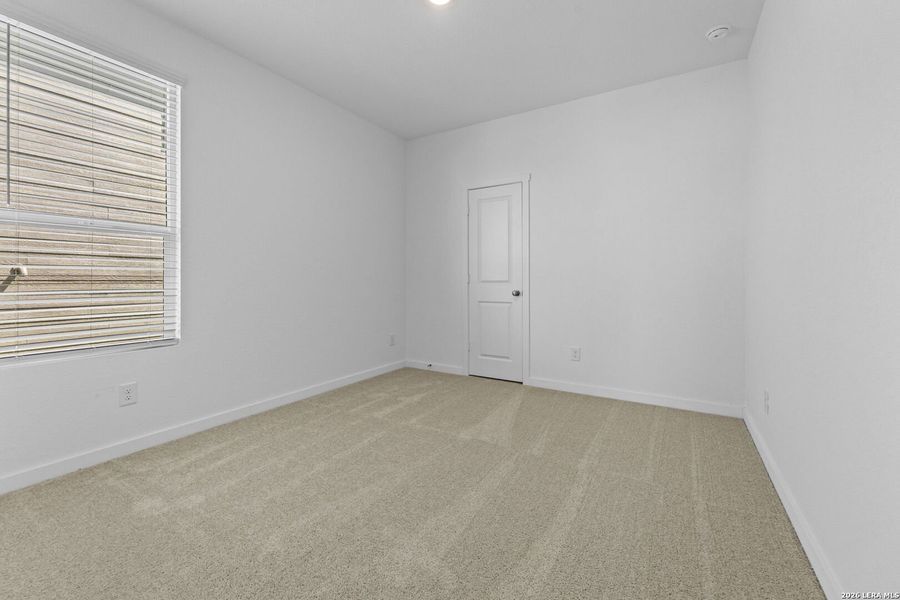 Spacious, unfurnished interior of a new home in Hightop Ridge, Converse (Image 15).