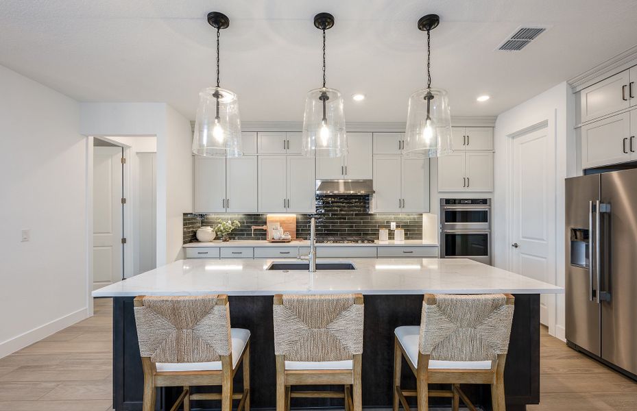 Representative furnished interior of a home built from the Berkley Grand by Pulte Homes in Two Rivers, Zephyrhills (Image 12).