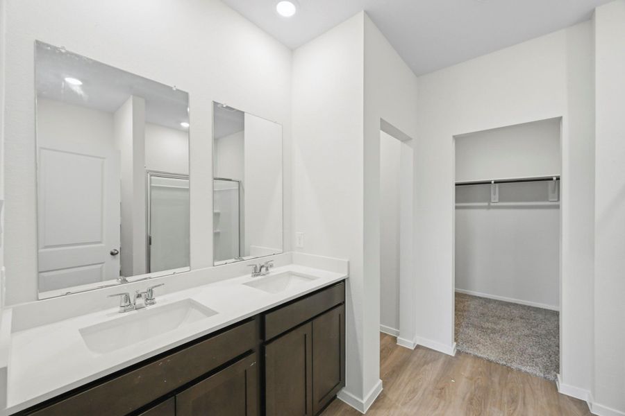 Furnished interior view inside a new home in Maple Woods, Hockley (Image 12).