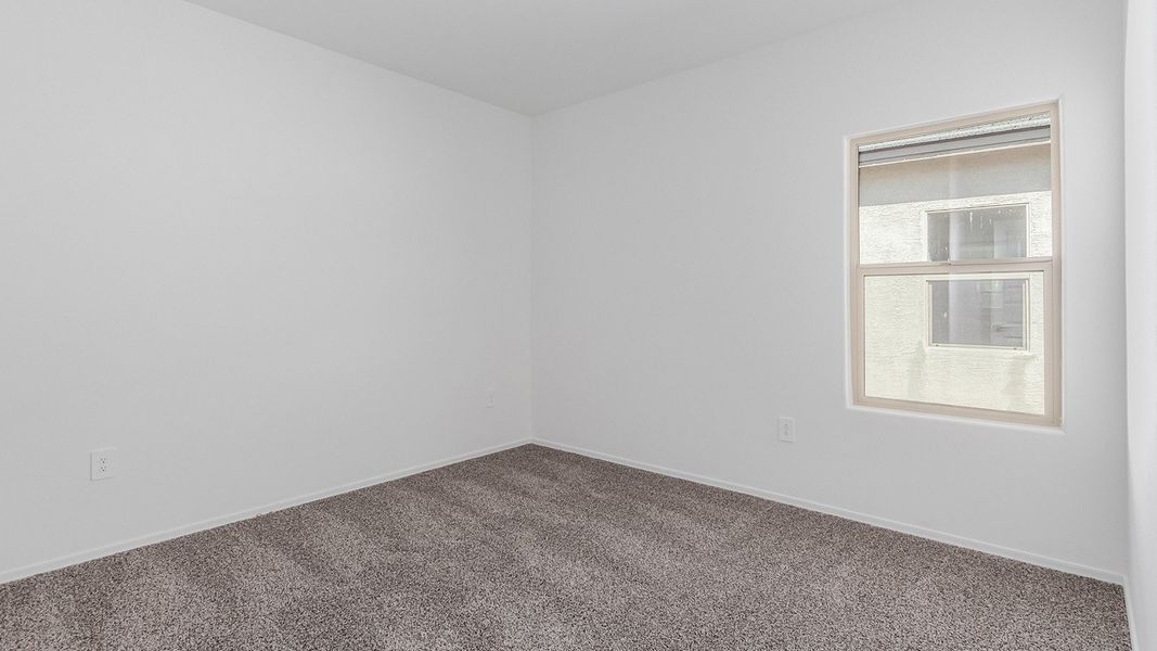 Spacious, unfurnished interior of a new home in Blackhawk, Tucson (Image 33).