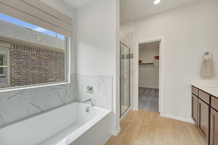 Owner's Bathroom Owner's Bathroom