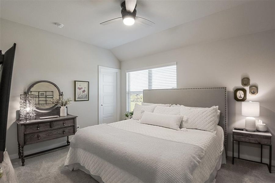 Furnished interior view inside a new home in Dove Hollow, Waxahachie (Image 24).