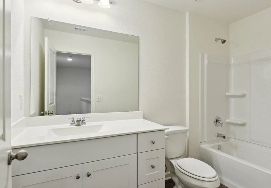 Representative furnished interior of a home built from the Ross by Starlight Homes in Pinckney Place, North Charleston (Image 14). Representative furnished interior of a home built from the Ross by Starlight Homes in Pinckney Place, North Charleston (Image 14).